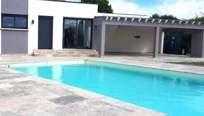 A A Z Revetements Entrepreneur Specialise Dans Les Revetements De Sol - Vergt