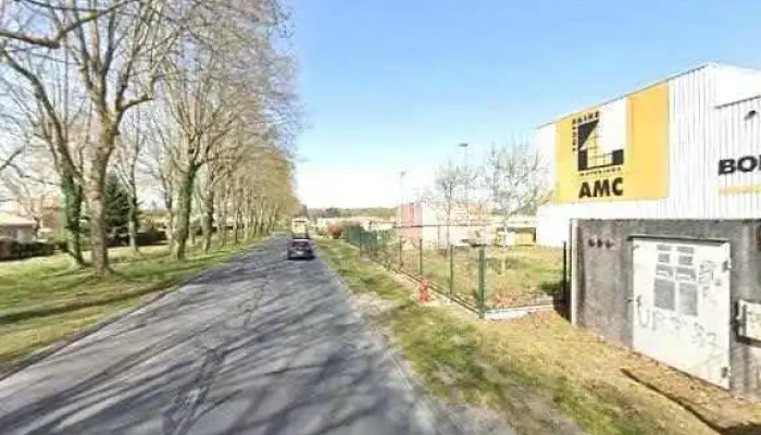 Amc Tout Faire -  Street View Et 360deg - Saint-denis-de-pile