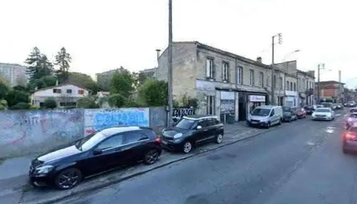 Au Forum Du Batiment   Quincaillerie Bordeaux Talence Street View Et 360deg - Talence