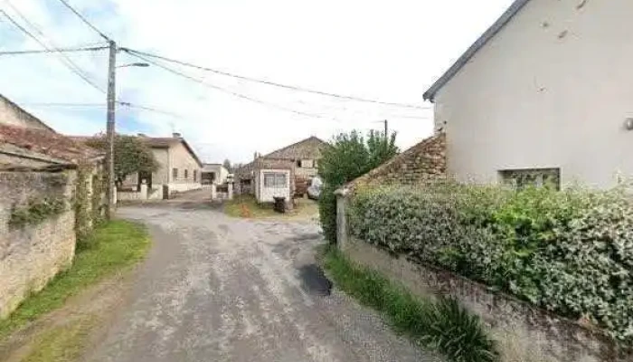 Auzannet Gilles -  Tout - Savigny-lévescault