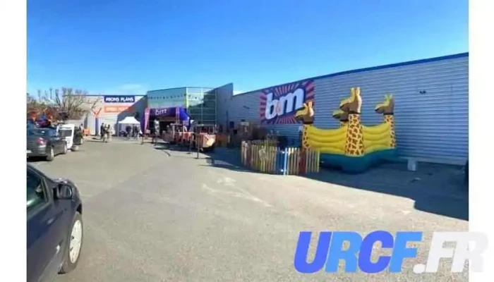B&m - Marsac-Sur-L'Isle