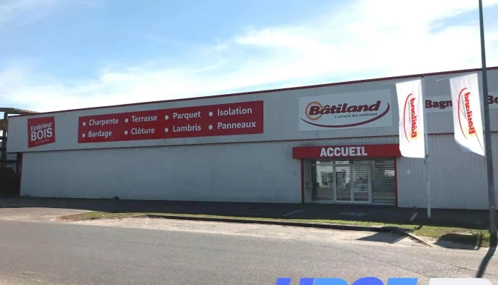 Batiland Bagneres Bois Photos Du Proprietaire - Arès
