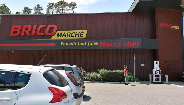 Bricomarché Soorts Hossegor - Soorts-Hossegor