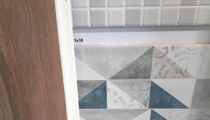 Carrelage Et Bain -    Pastel Decors Commentaires - Lescar