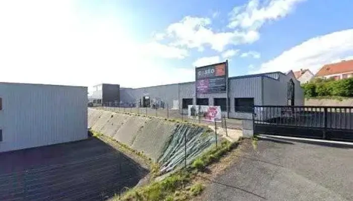 Carrelage Et Bain St Yrieix La Perche -  Street View Et 360deg - Saint-yrieix-la-perche