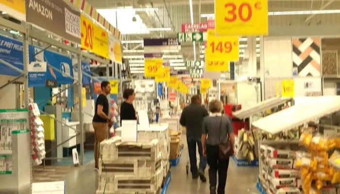 Castorama -  Interieur - Angoulême