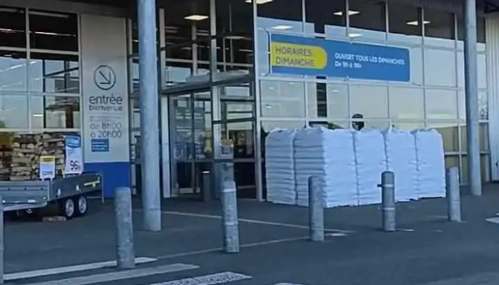 Castorama -  Videos - Niort