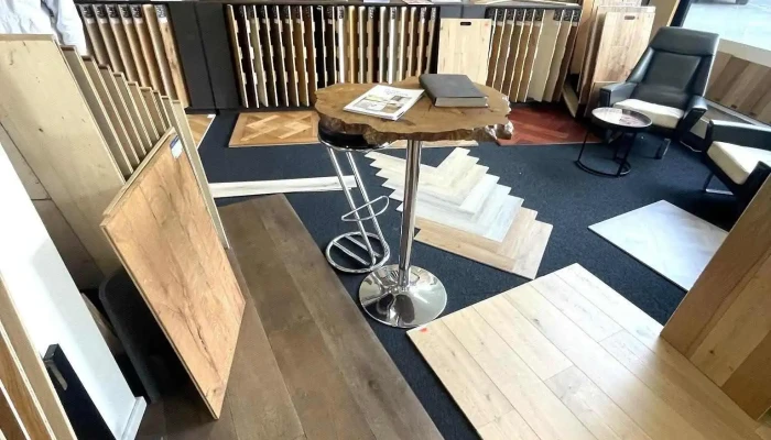 Connan Parquet Carrelage Sur Nantes   Materiaux De Construction Tout - Sautron