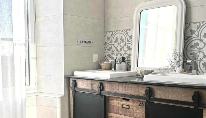 Fp Carrelages -  Carreleur - Chauray