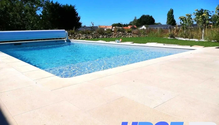 Francepierre Poitou -  Charentes Tout - Jardres