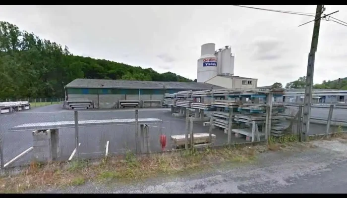 Gedimat Vialleix Centrale A Beton Bort Les Orgues Photos Du Proprietaire - Bort-les-orgues