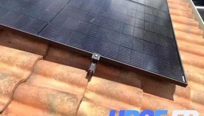 Isoltoit Pau -    Isolation Combles   Panneaux Photovoltaiques Videos - Pau