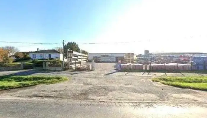 La Garnaudienne -    Tout Faire Materiaux Street View Et 360deg - Poursay-garnaud