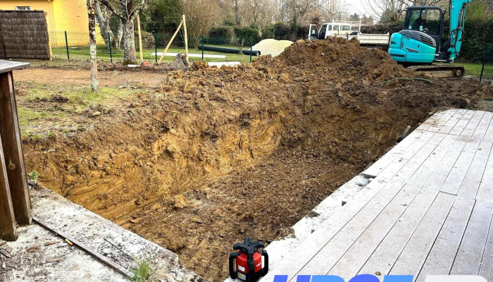 Locabenne Discount - Jcltp - Location de Bennes et Travaux - 33230 Coutras