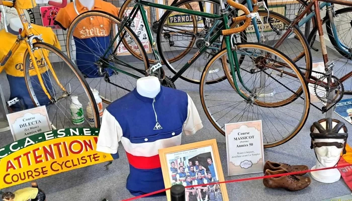 Musee Du Velo Du Haut Limousin Photos - Arnac-la-poste