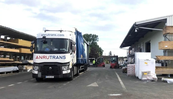 Negoce Materiaux Magasin De Materiaux De Construction - Saint-magne-de-castillon