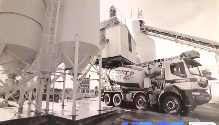 Pointp Beton Pret A Lemploi Bressuire Photos Du Proprietaire - Bressuire