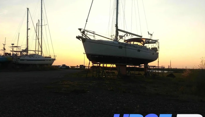 Port De Charron Corps De Garde -  Coucher De Soleil - Charron