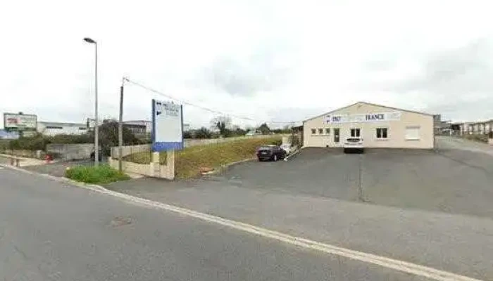 R Carrelage -    Niort Street View Et 360deg - Niort