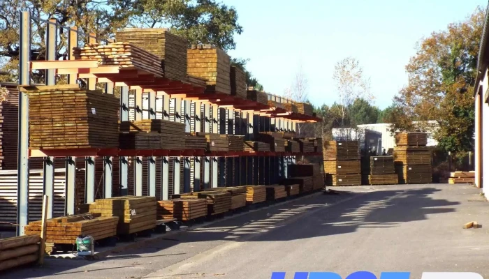 Rochette Scierie De Bois -  Tout - Carcans