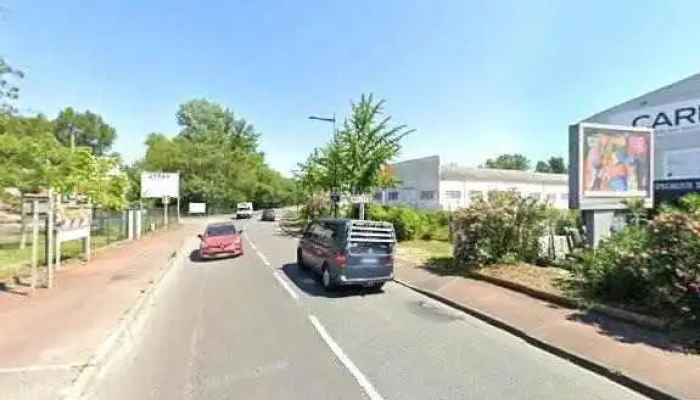 Showroom -    Careo Begles Street View Et 360deg - Bègles