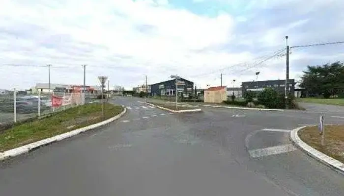 Showroom Pointp   Niort Street View Et 360deg - Niort