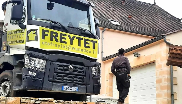 Tout Faire Freytet Bois Et Materiaux Entreprise De Construction - Daglan
